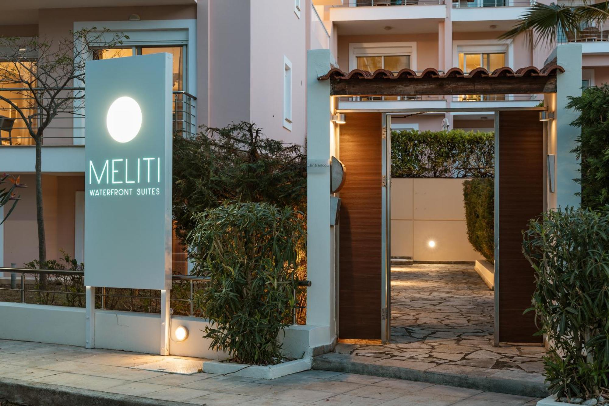 Meliti Waterfront Suites 凯法米洛斯 外观 照片